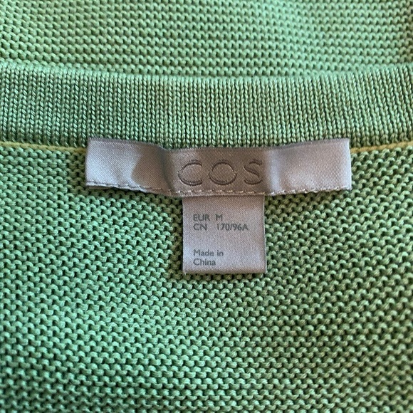 COS • Green Ribbed Pullover Sweater - Picture 7 of 8